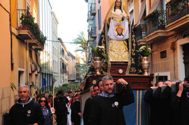 Romería al Monasterio de Santa Faz ( La Peregrina) in Alicante