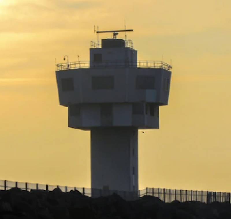 Air traffic controllers in Spain vote to strike in January and February