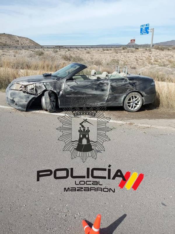 Car with UK licence plate involved in accident in Mazarron