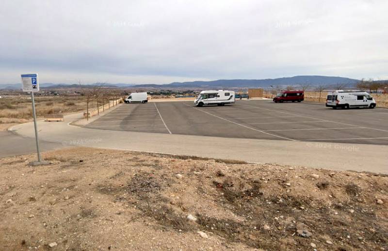 Free camper van park in Yecla