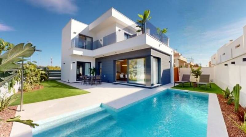 New build villas and apartments for sale at the luxury Santa Rosalia resort