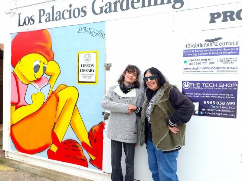 Camposol Library gets a lovely new mural by local teen artist