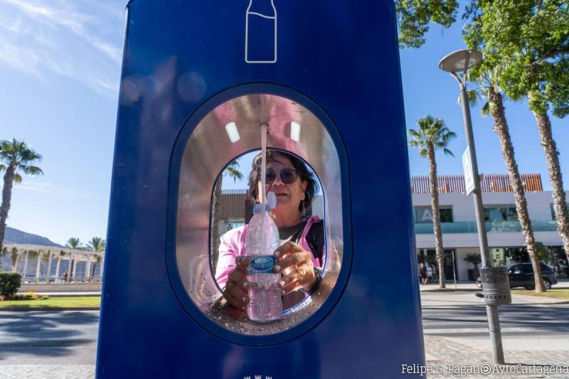 New drinking fountains installed in central Cartagena