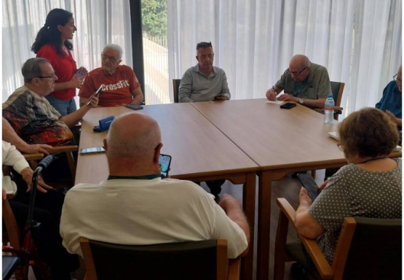 Caser Residencial Málaga residents prove age is no barrier to getting tech savvy