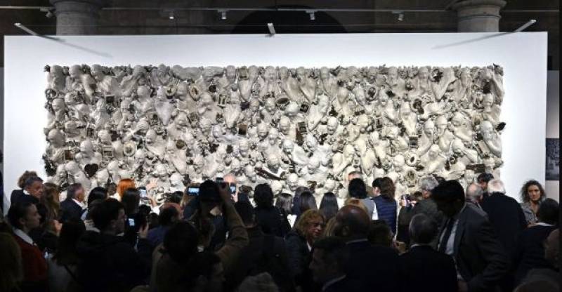 Until January 25 Yecla artist Lidó Rico pays homage to the city of Murcia 